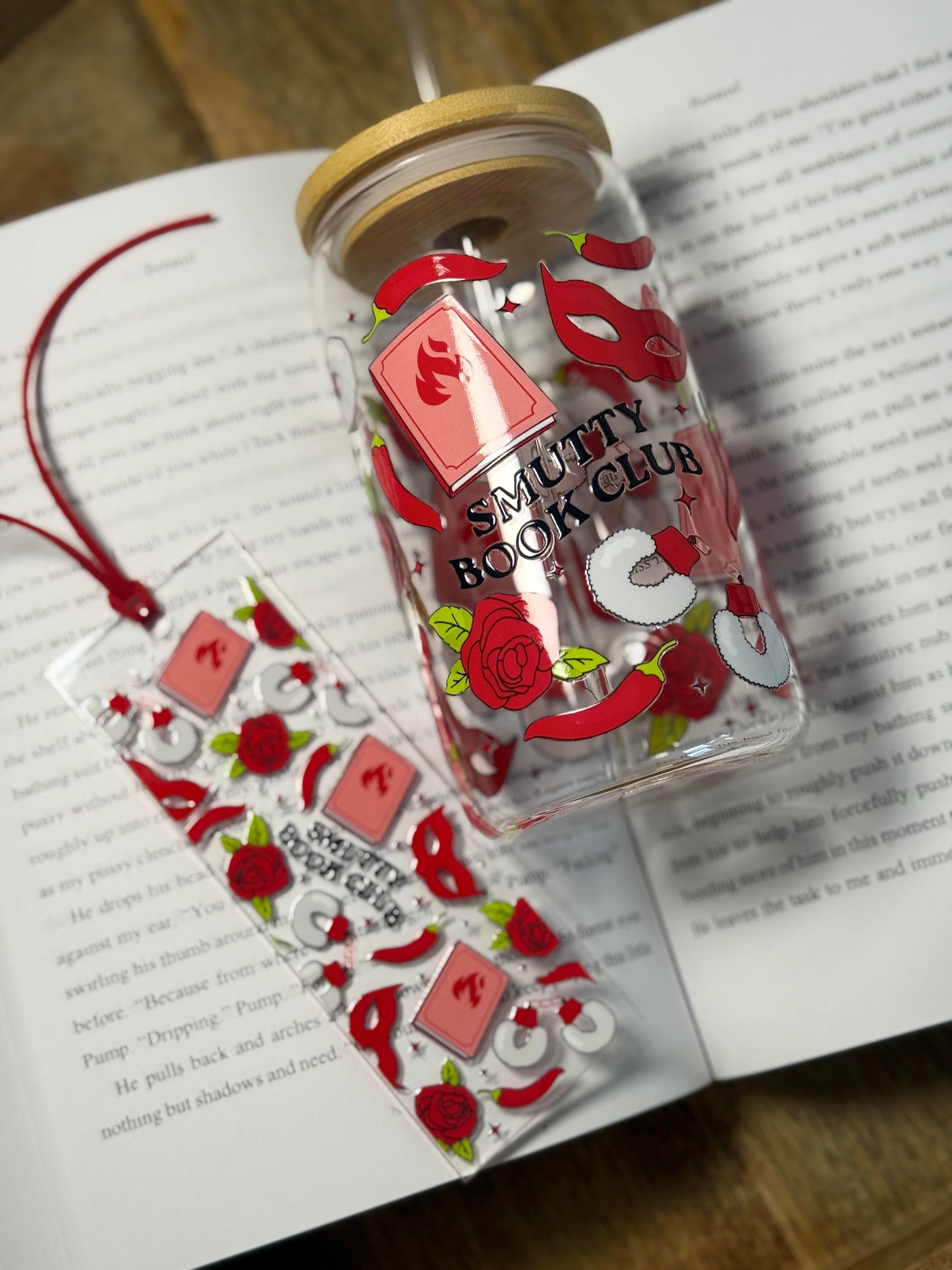 Smutty Book Club🔥 Gift Set – For the Girls Who Read Smut & Sip Pretty