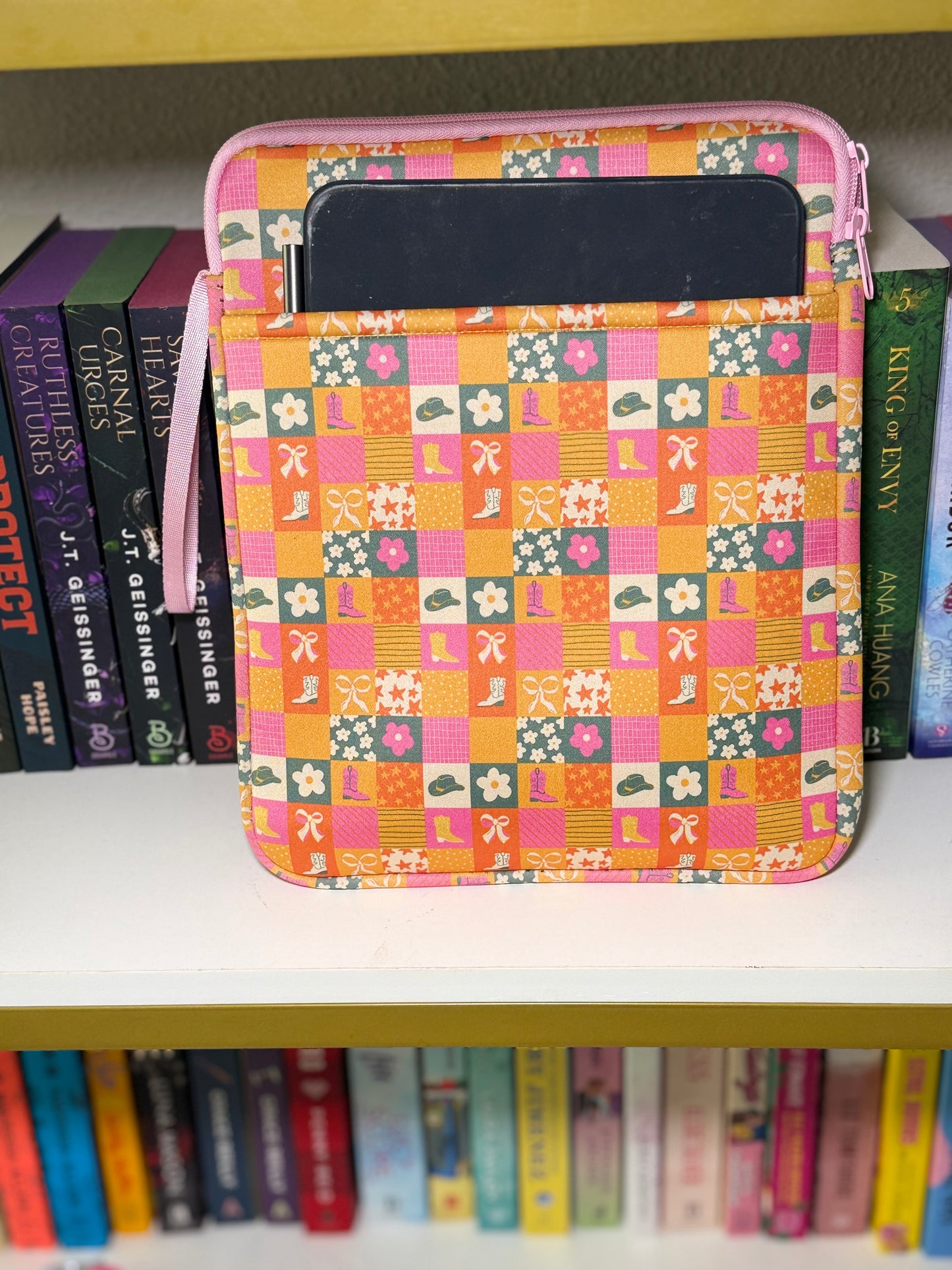 Western Dreamer E-Reader Cozy | Holds Books, Kindle, iPad Mini | Cowgirl Book Sleeve