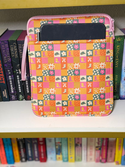 Western Dreamer E-Reader Cozy | Holds Books, Kindle, iPad Mini | Cowgirl Book Sleeve