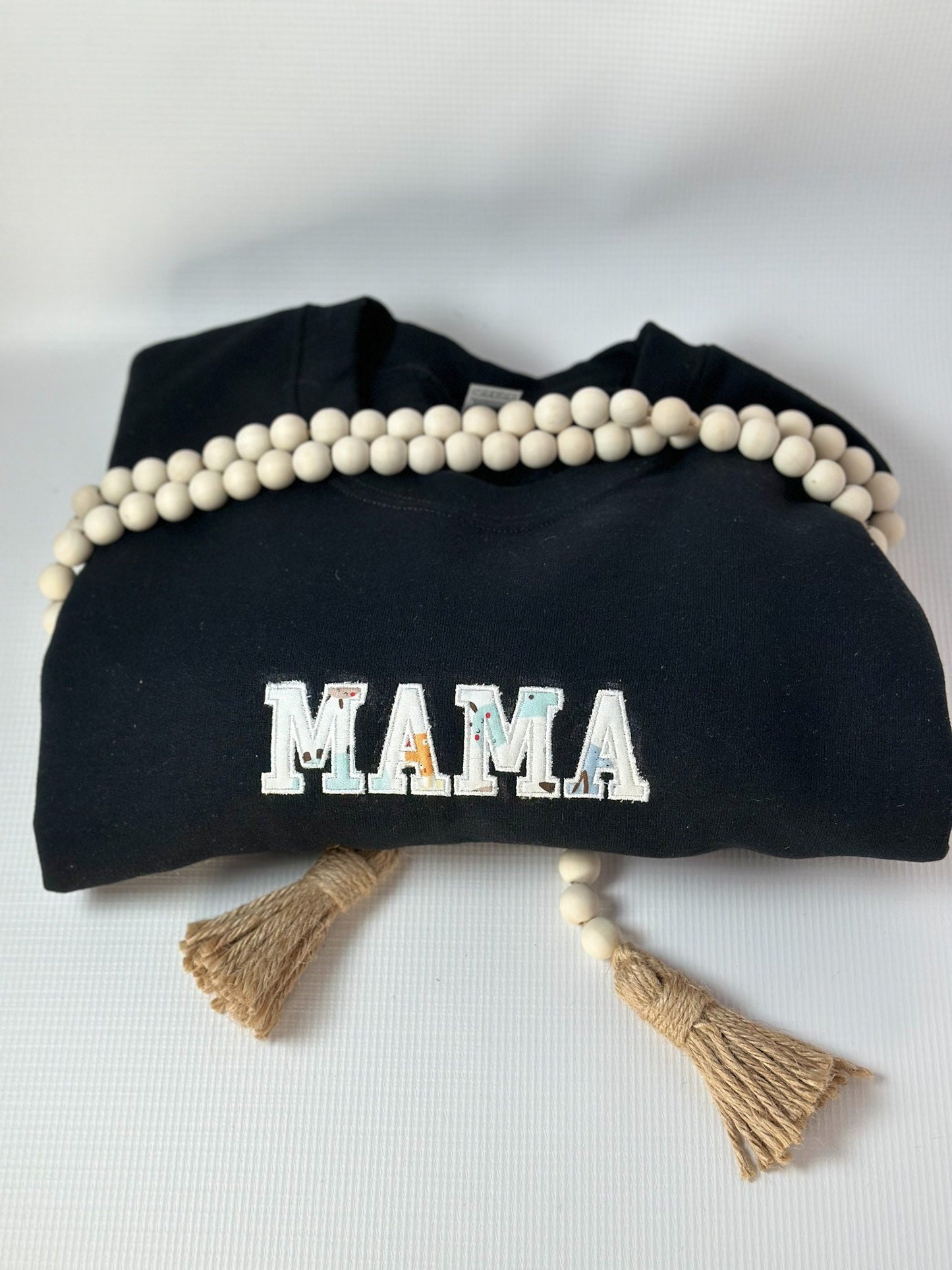 Mama Sweatshirt Custom Embroidered Sweatshirt Mother's Day Gift Custom Sweatshirt Crewneck Sweatshirt Gift for Mom Mom Sweatshirt Mom